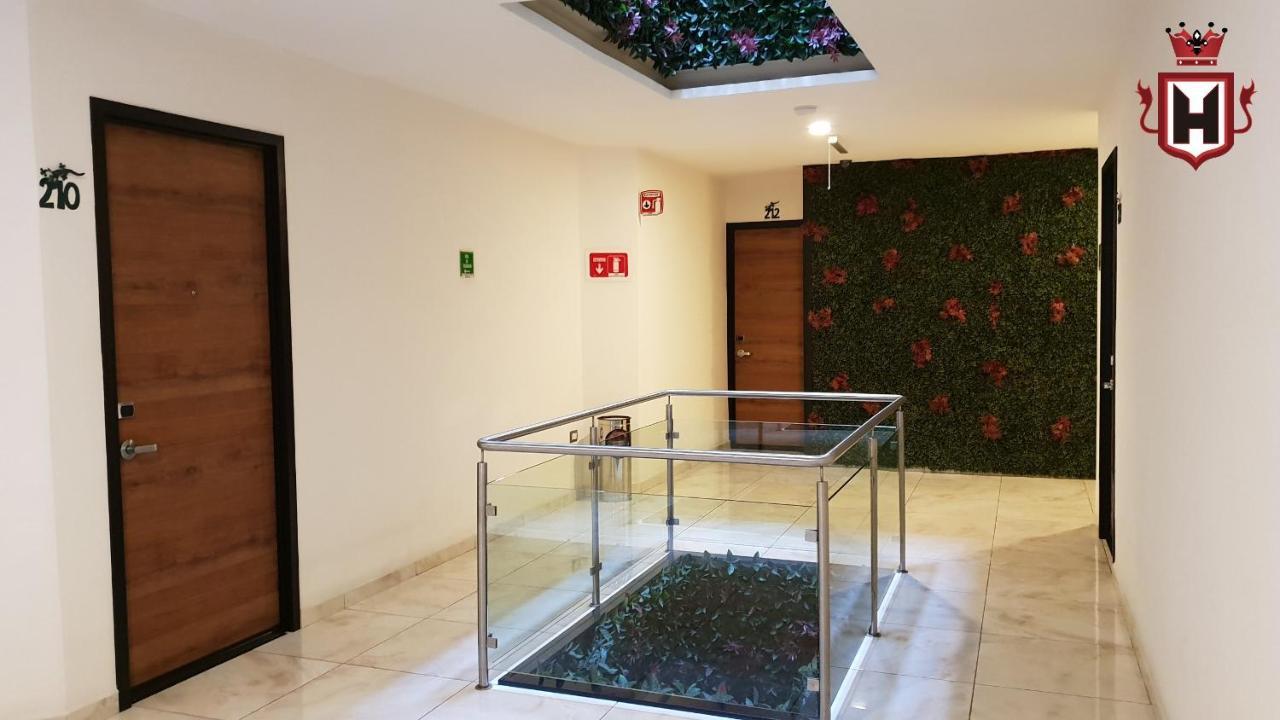 Hotel Leones Puebla Exterior photo