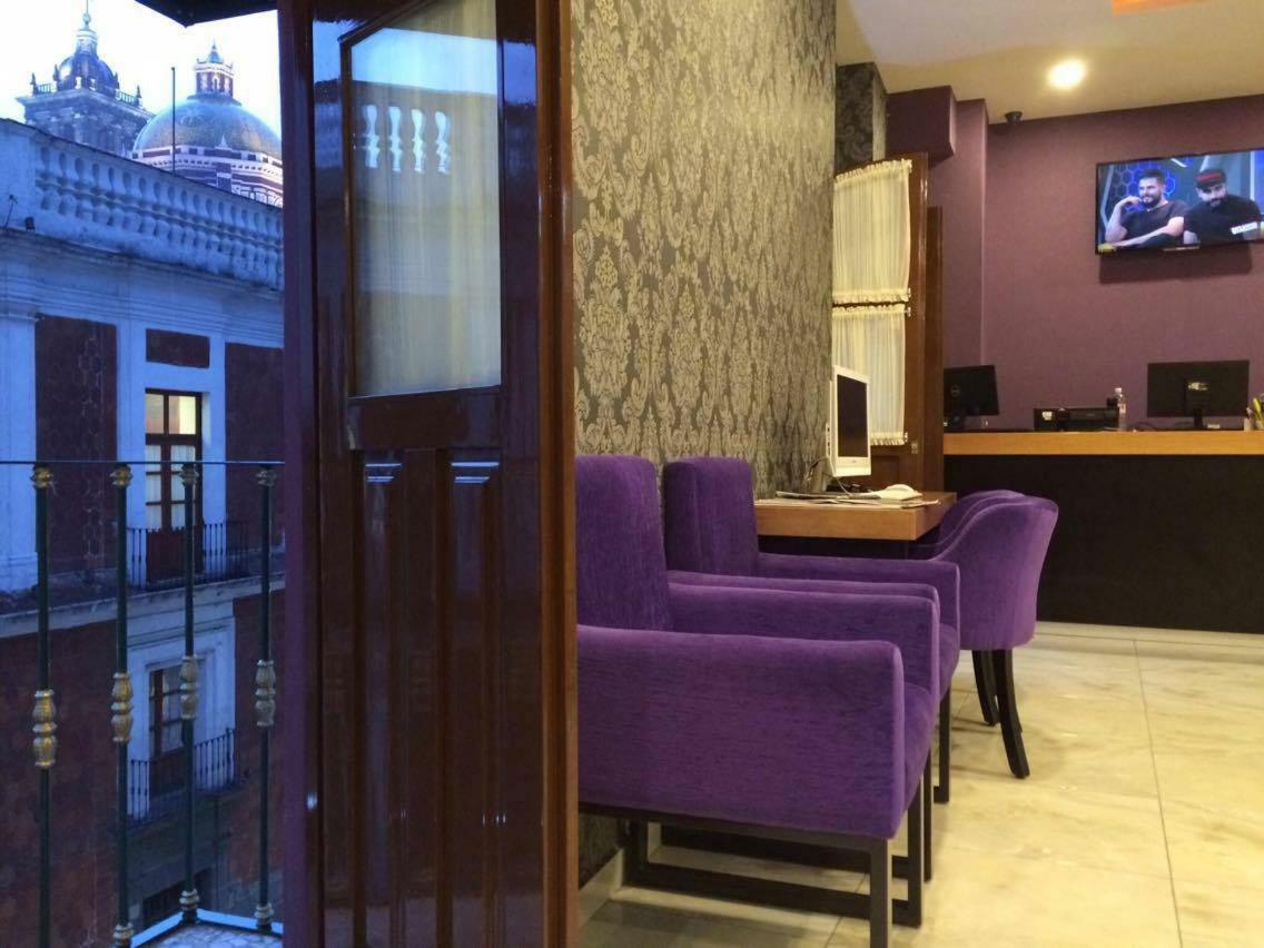 Hotel Leones Puebla Exterior photo